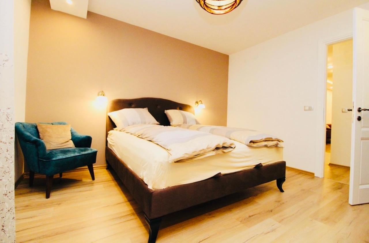 Apartman Centar Sa Sigurnim Parkingom SJJ Exteriér fotografie