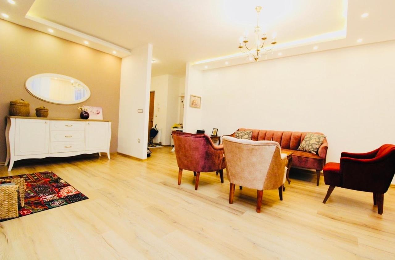 Apartman Centar Sa Sigurnim Parkingom SJJ Exteriér fotografie
