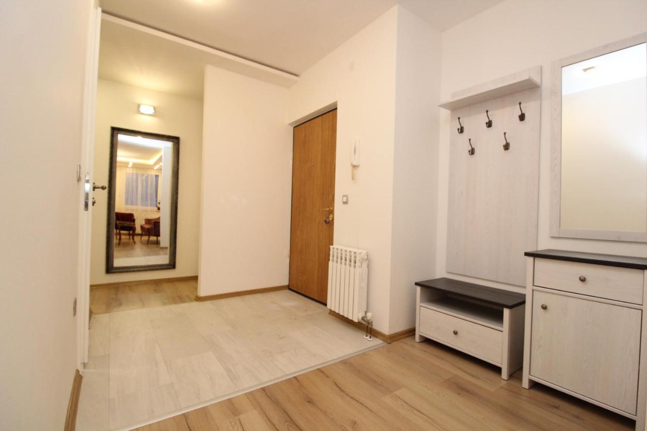 Apartman Centar Sa Sigurnim Parkingom SJJ Exteriér fotografie
